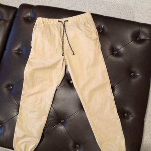American Eagle joggers. Size men’s XS